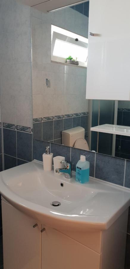 شقة Apartman Antonio ماكارسكا المظهر الخارجي الصورة
